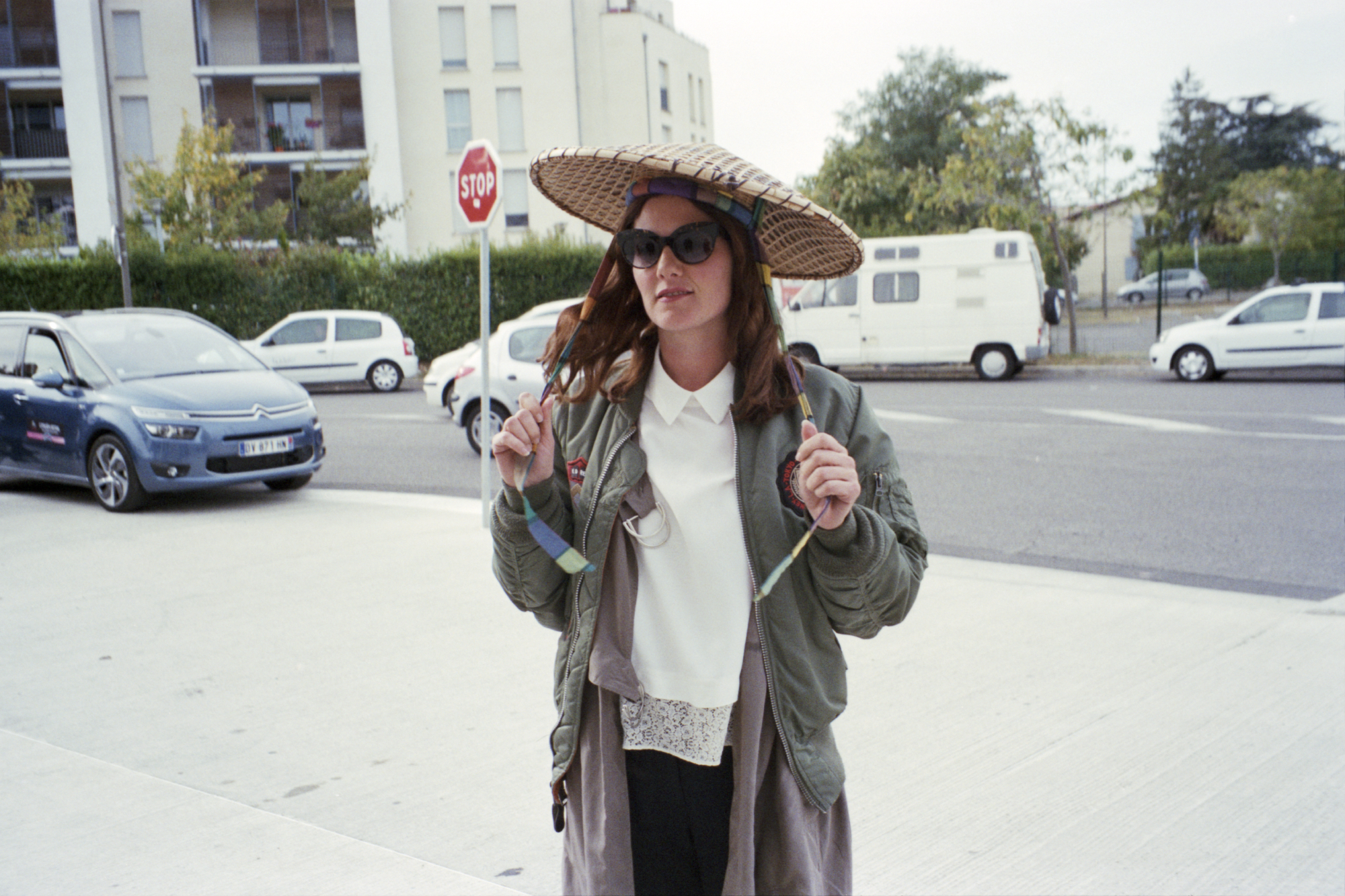 http://paulinehisbacq.com/files/gimgs/44_wopss21.jpg